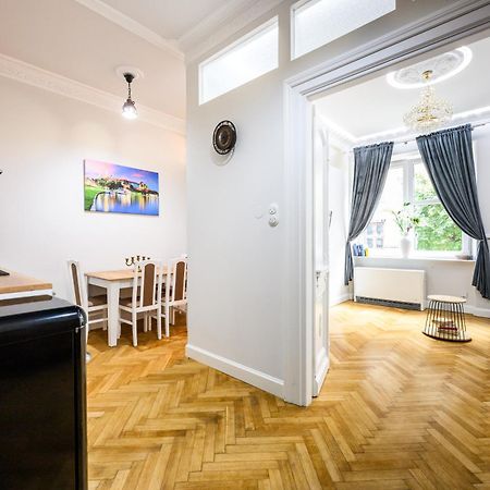 Native Apartments Sereno Fenn'A 5 Krakow Dış mekan fotoğraf